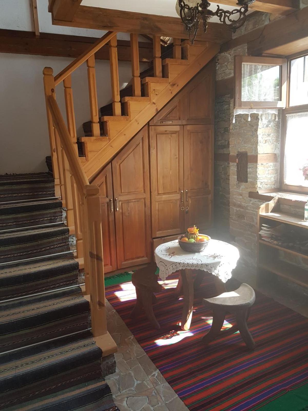 Тодорината Къща Hotell Lesjten Exteriör bild