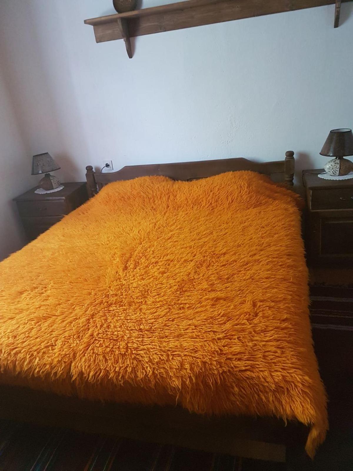 Тодорината Къща Hotell Lesjten Exteriör bild